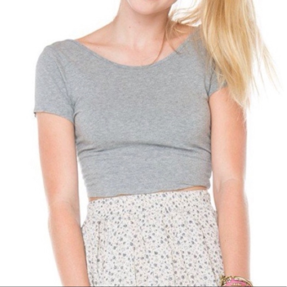 ♡ Brandy Melville Grey Crop Top